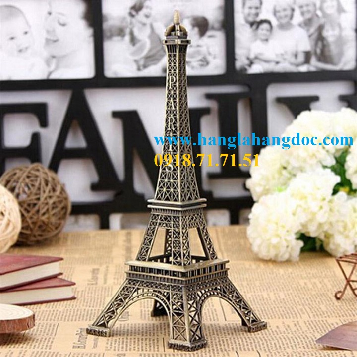 Tháp Eiffel kim loại 10cm trang trí độc đáo