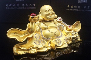 Tượng Phật Di Lặc để xe ô tô, gật đầu may mắn (kiêm hộp đựng nước hoa)