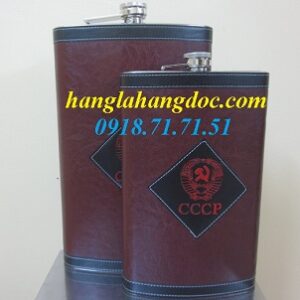 Bình đựng rượu CCCP bọc da 64oz (2L), có túi da đi kèm