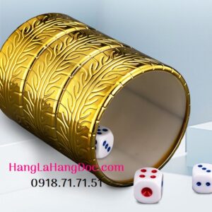 Bộ lắc xúc xắc hình 3 lốp xe hơi cao cấp