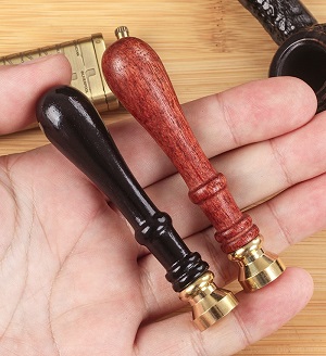 Cây nhồi thuốc tẩu chân đồng, thân gỗ cẩm lai YB-529A