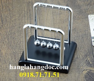 Con lắc Newton có đế V1 (9×7.5x9cm)