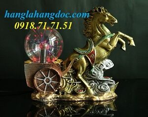 Đèn ma thuật Plasma phiên bản Ngựa kéo xe