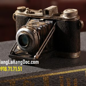 Mô hình máy ảnh cổ bằng nhựa thông phong cách retro D14