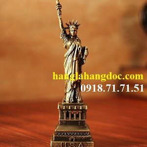 Mô hình tượng nữ thần tự do cao 15.5cm